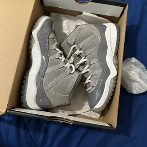 Jordan Kids Sneakers - Gray and White